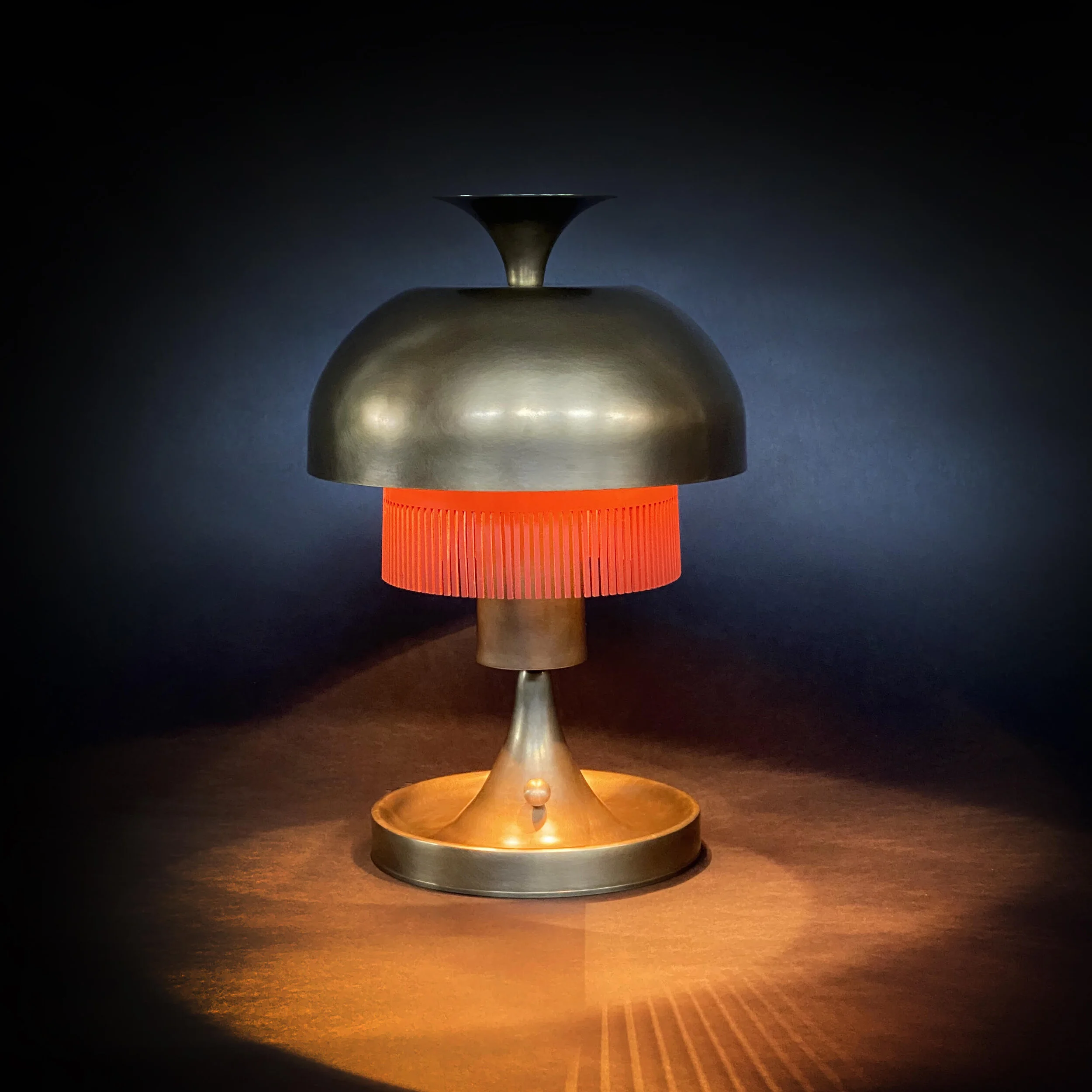 Araneidae Table Lamp — Jason Koharik